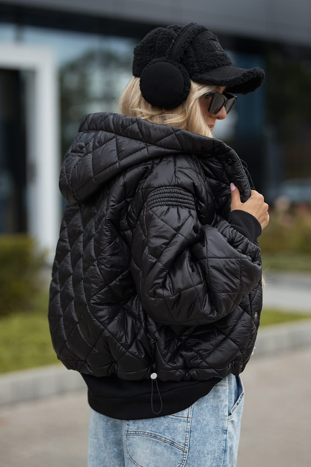 Kurtka Pikowana z Kapturem Bastet